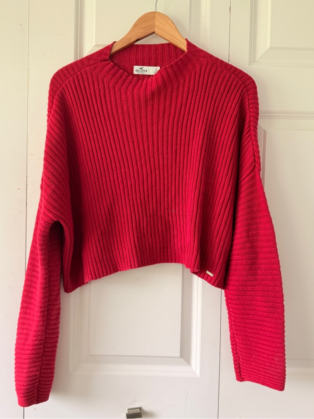 Hollister Ribbed Cropped Crewneck Sweater - Bright Red